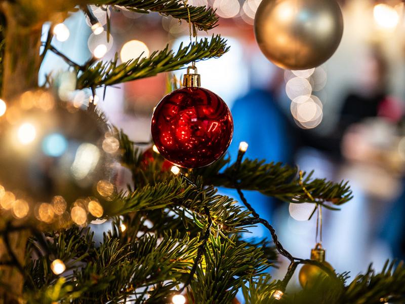 Christmas Eve dining at Tottington Manor