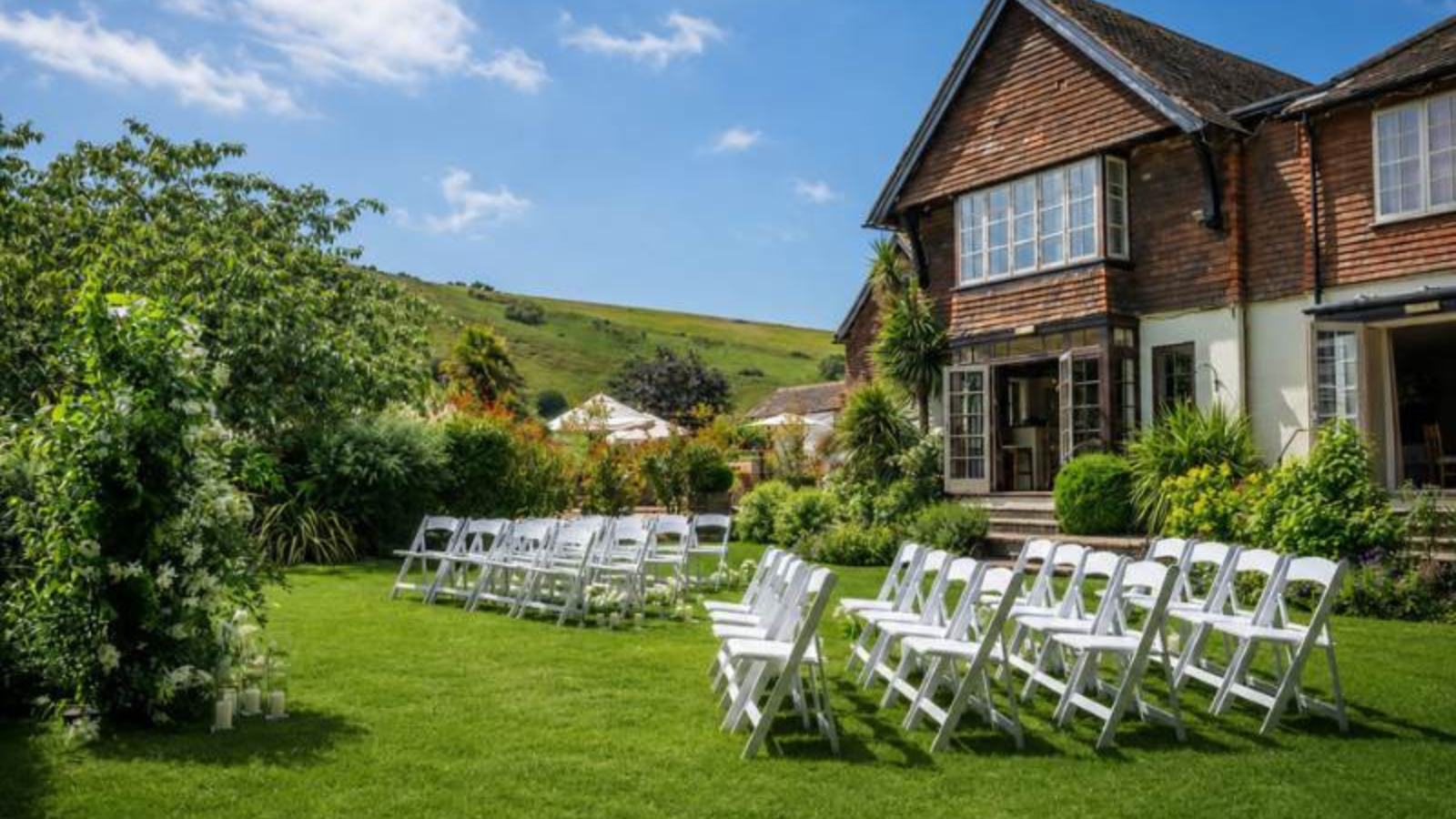 Tottington Manor featured among Sussex wedding venues by Guides for Brides